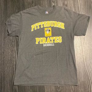 🍍PITTSBURGH PIRATES T SHIRT 🍍SIZE LARGE🍍F-3